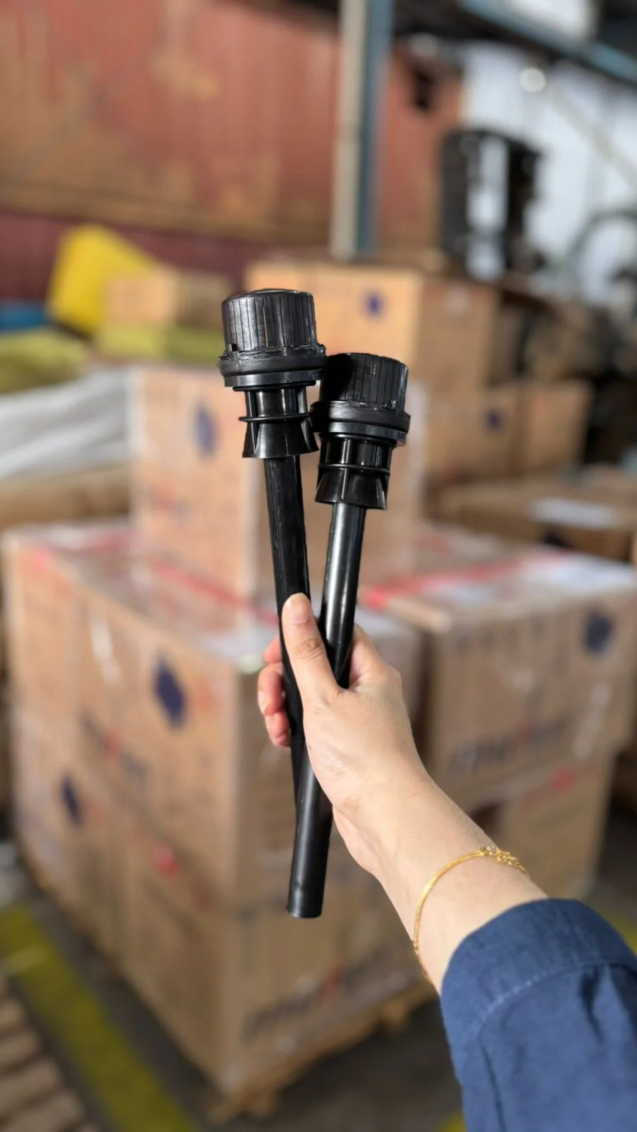 Pengemasan dan Pengiriman Filter Nozzle ke Bolivia