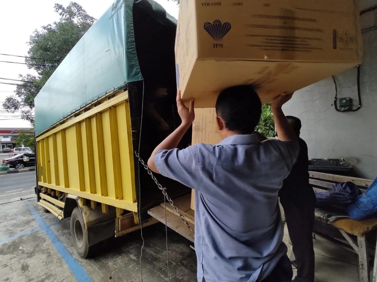 Proses Pengiriman Box Water Meter Produksi PT IPN